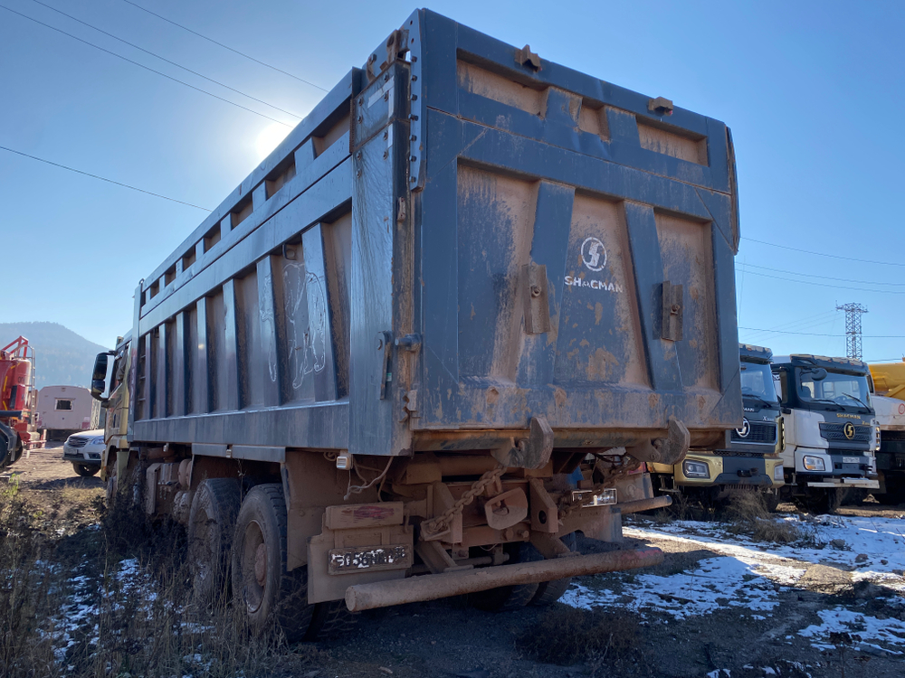 Shacman (Shaanxi) SX* 8x4 Самосвал SX331863366 (Дизельный, 12,5 л, 551 л.с., МТ)