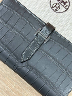 Кошелек Hermes из кожи крокодила