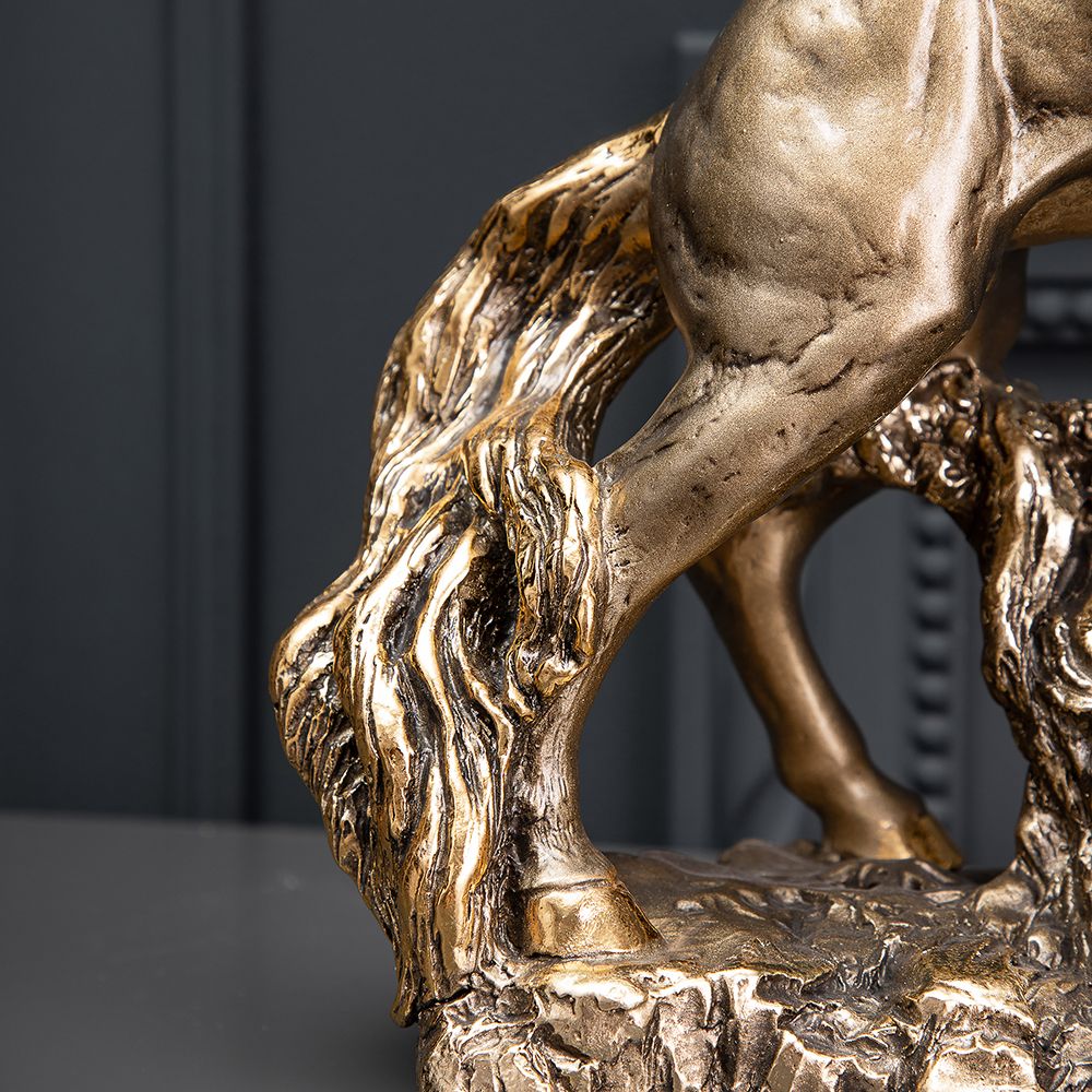 Конь Вольный Бронза