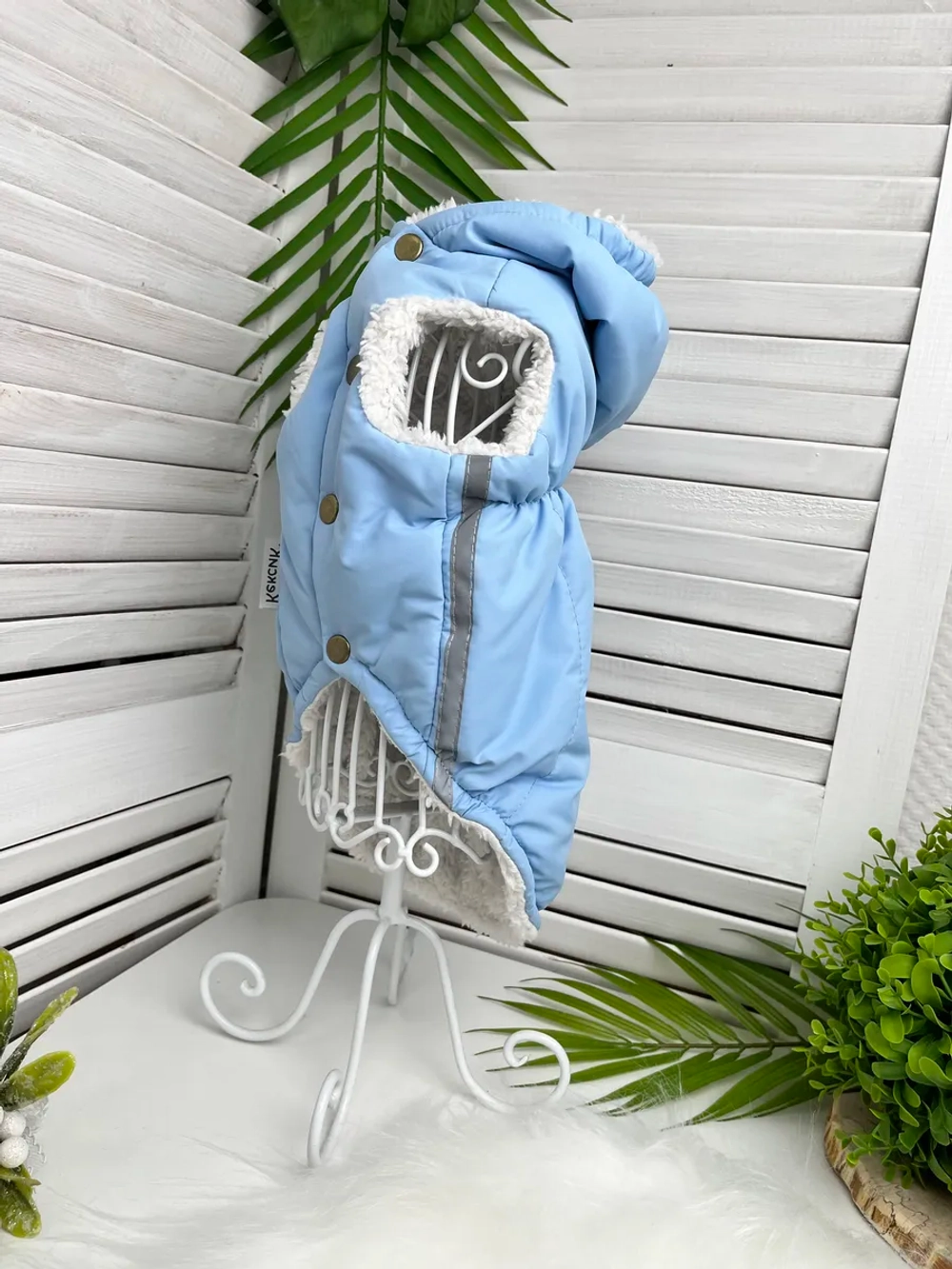 Утепленный жилет для собак и кошек