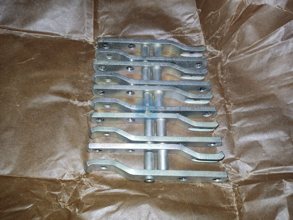 Рычаг управления регулятором 236-1110151