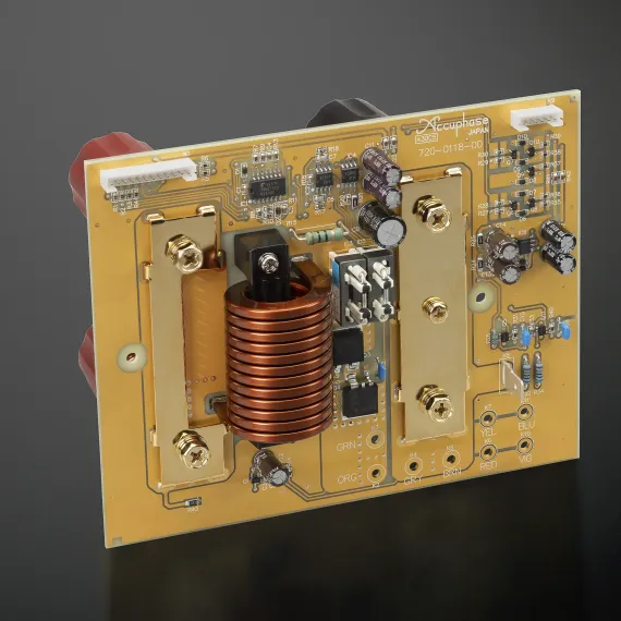 Accuphase A-300 Gold