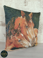 Декоративный гобеленовый чехол для интерьерной подушки Забота 38*38