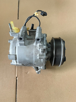Компрессор кондиционера Honda Civic VIII IX
