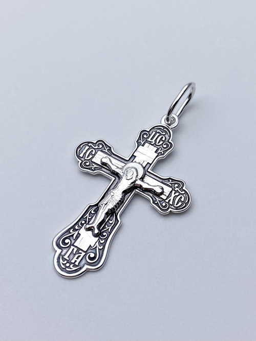 Крест из серебра/Частичное чернение/С подвижным ухом