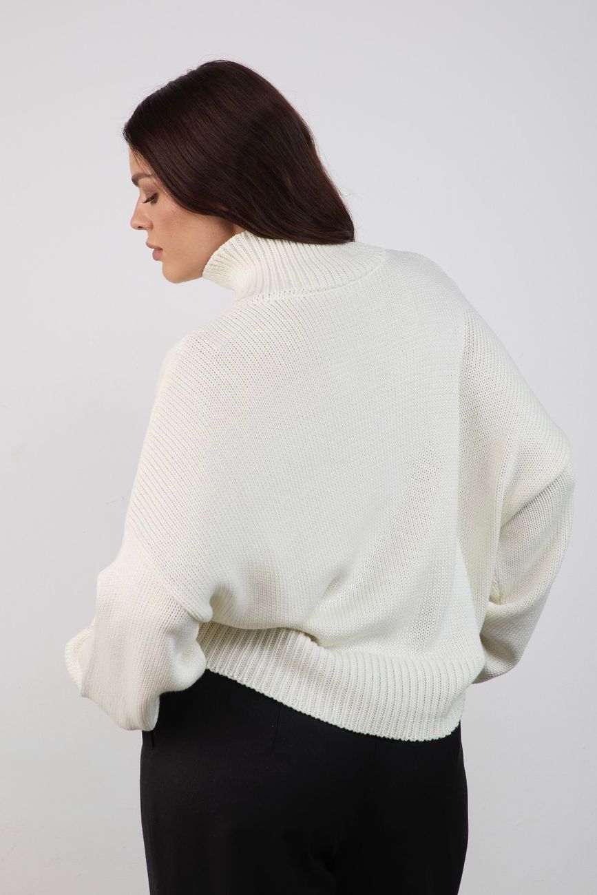 Свитер вязаный, молочный