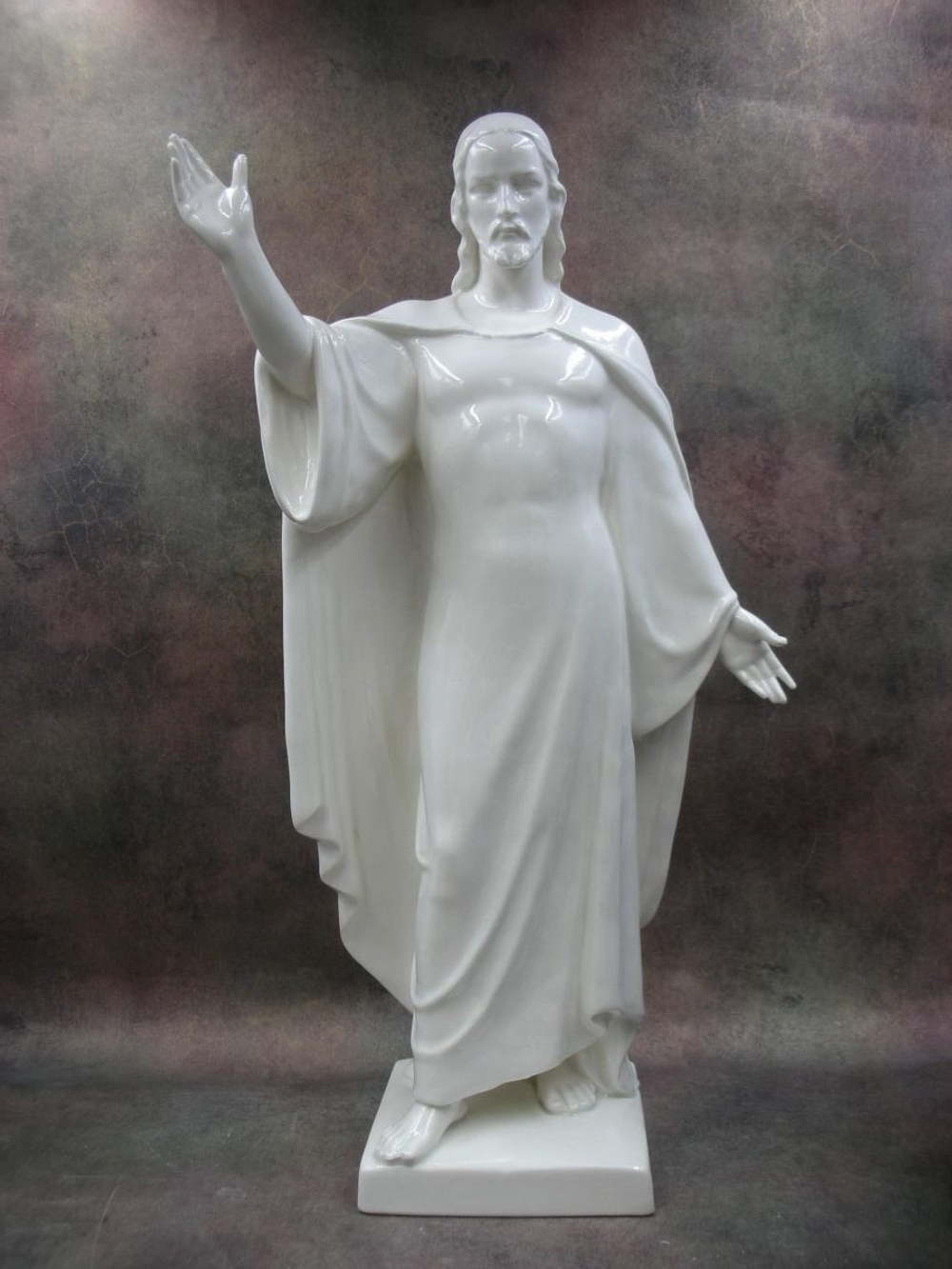 Статуэтка. Фарфор. Иисус. Goеbel. Германия