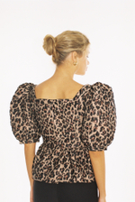 Leopard brown top