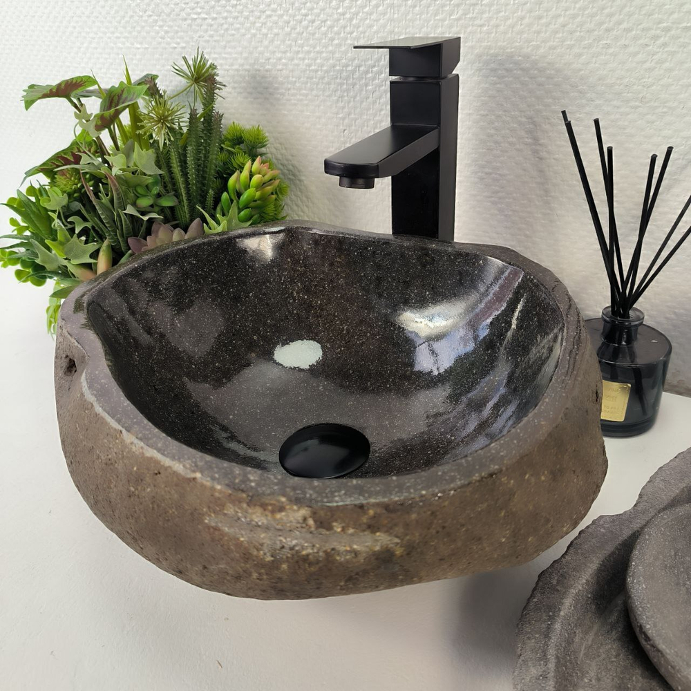 Раковина из речного камня RS-64885 37*33*15 0855