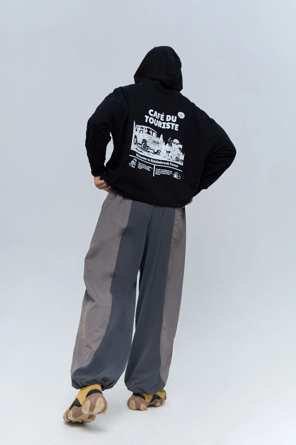 Худи Outerkit Cafe Du Touriste черное