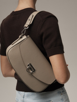 Сумка кожаная на плечо кросс-боди бежевый латте