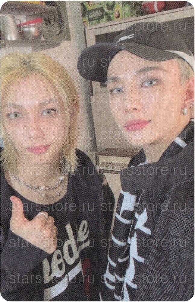 Фотокарта Felix & Hyunjin STRAY KIDS - KARMA (2nd SOUNDWAVE LUCKY DRAW) Фотокарта Felix & Hyunjin STRAY KIDS - KARMA (2nd SOUNDWAVE LUCKY DRAW)