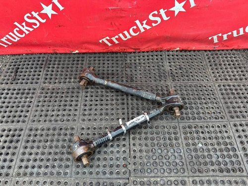 Тяга реактивная V-образная