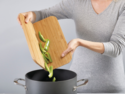 Доска разделочная Chop2Pot 27x30 см бамбук