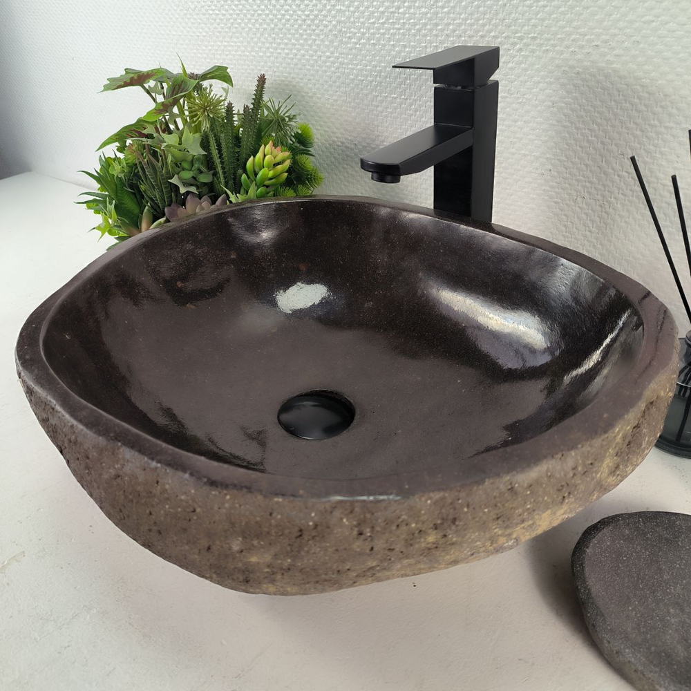 Раковина из речного камня RS-65111 49*40*15 0857