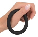 Черное эрекционное кольцо на пенис и мошонку (Цвет: черный)