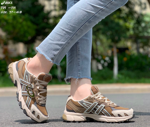 Кроссовки по 8 пар (37-41)р. ASICS709-719