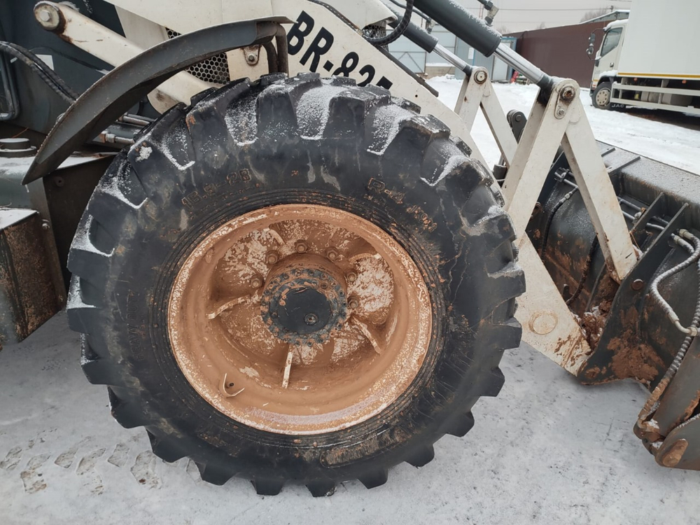 Borus BR-825 Экскаватор-погрузчик BR-825 (Дизельный, 4,8 л, 102 л.с., АТ)