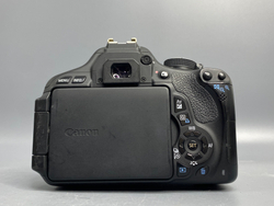 Canon EOS 600D kit 18-55mm ll 38.000 Кадров