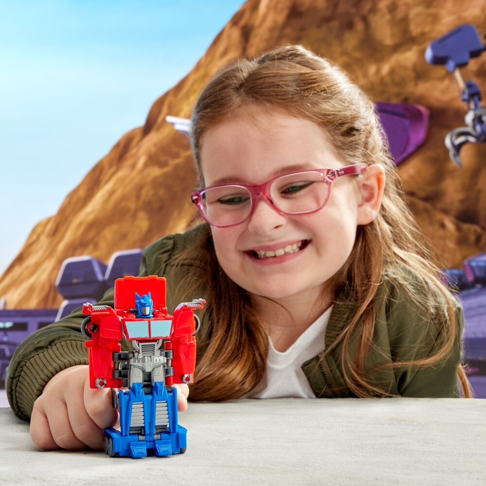 Hasbro Transformers Earth Spark - OPTIMUS PRIME 1-step smash figure G0994