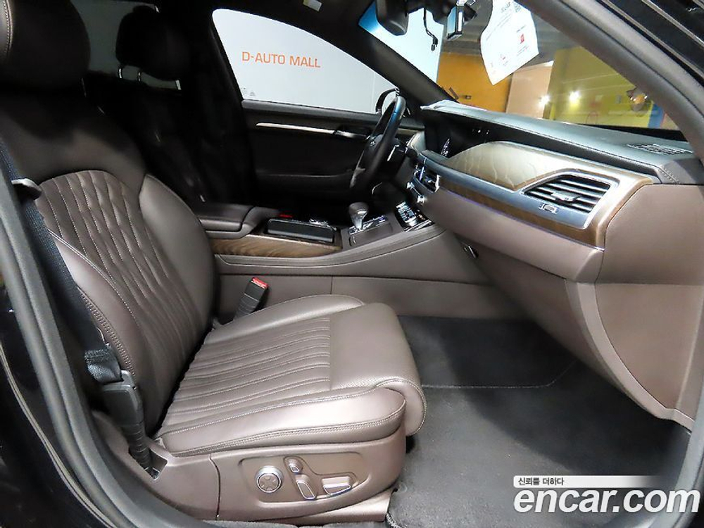 Genesis G90 5.0 AWD (06.2020)
