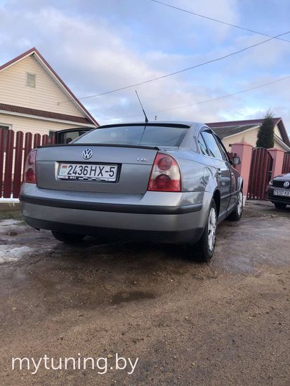 Козырек на заднее стекло для Volkswagen Passat B5