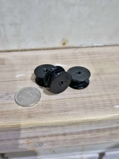 ролик для сушилки белья "лиана". диаметр 20мм, ширина 10мм, отверстие 4 мм