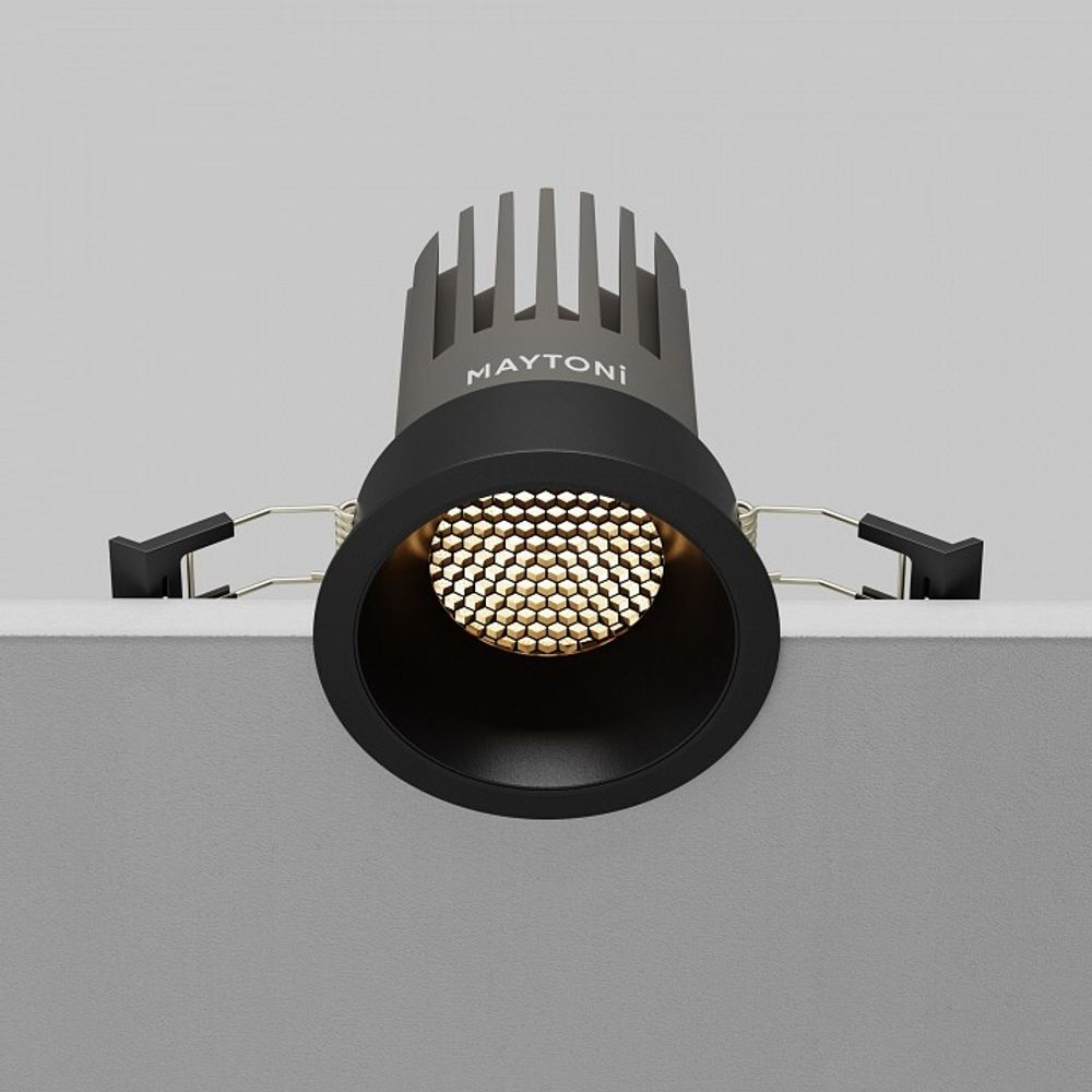 Встраиваемый светильник Maytoni  DL117-15W-3K-B