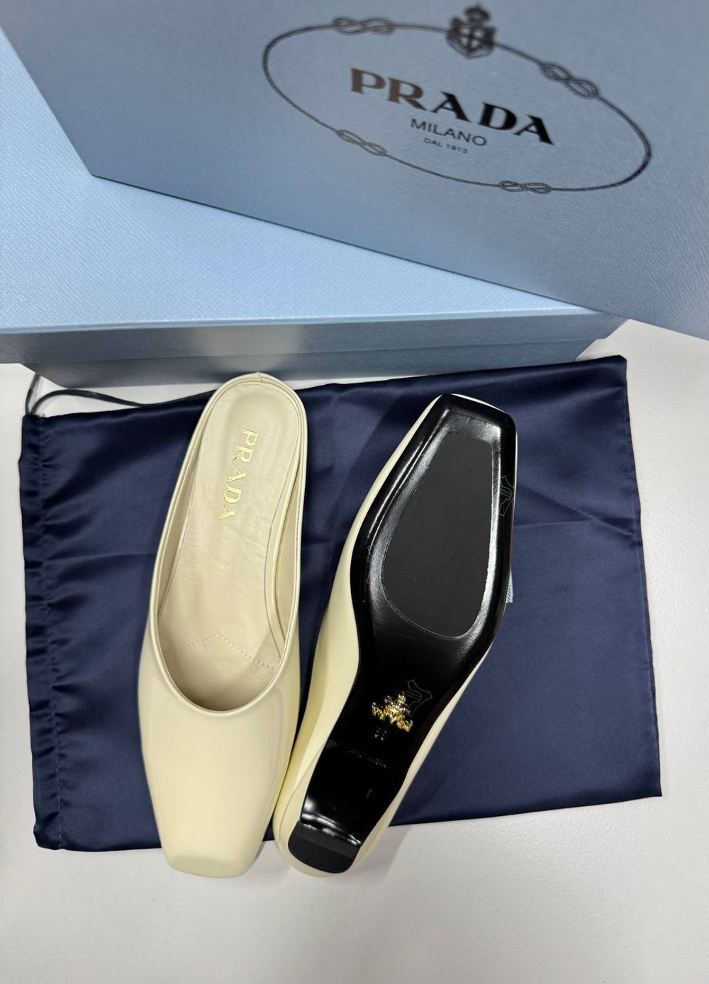 Сабо Prada