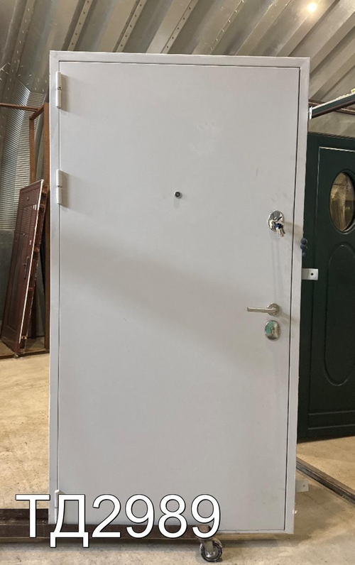 Дверь Металлическая Б/У 2080(в) x 1040(ш)