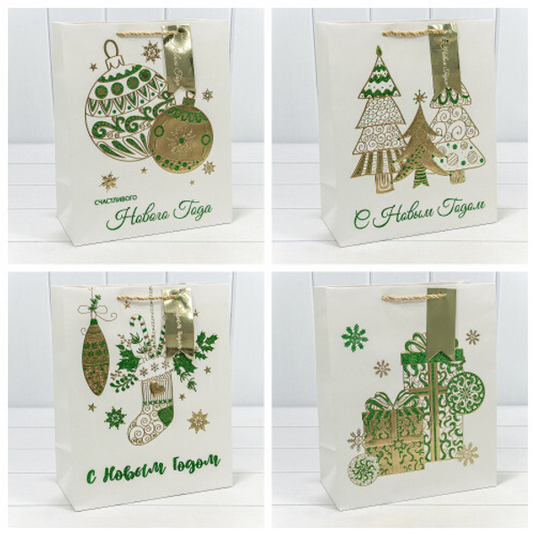 
          Пакет подарочный 26 х 32 х 13 см Набор 4 шт "Новый год" с тиснением (Белый)