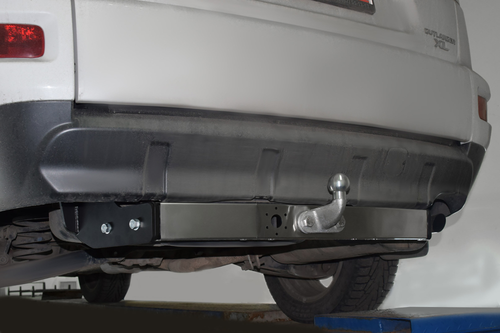 Фаркоп PT GROUP /тип F/ с нержавеющей накладкой CITROEN С-Сrosser,MITSUBISHI Outlander XL ,PEUGEOT 4007 2007-2012(паспорт и сертификат в комплекте)(без электрики) арт.MOX-07-991224.00