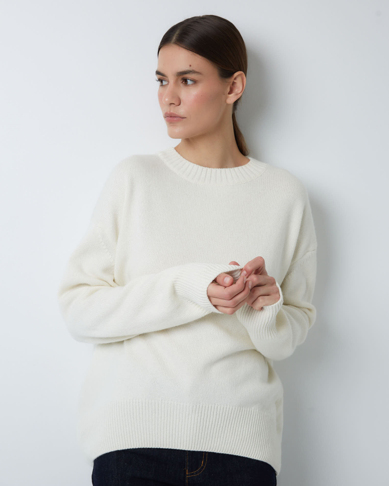 Джемпер из смесового кашемира с круглым вырезом молочный