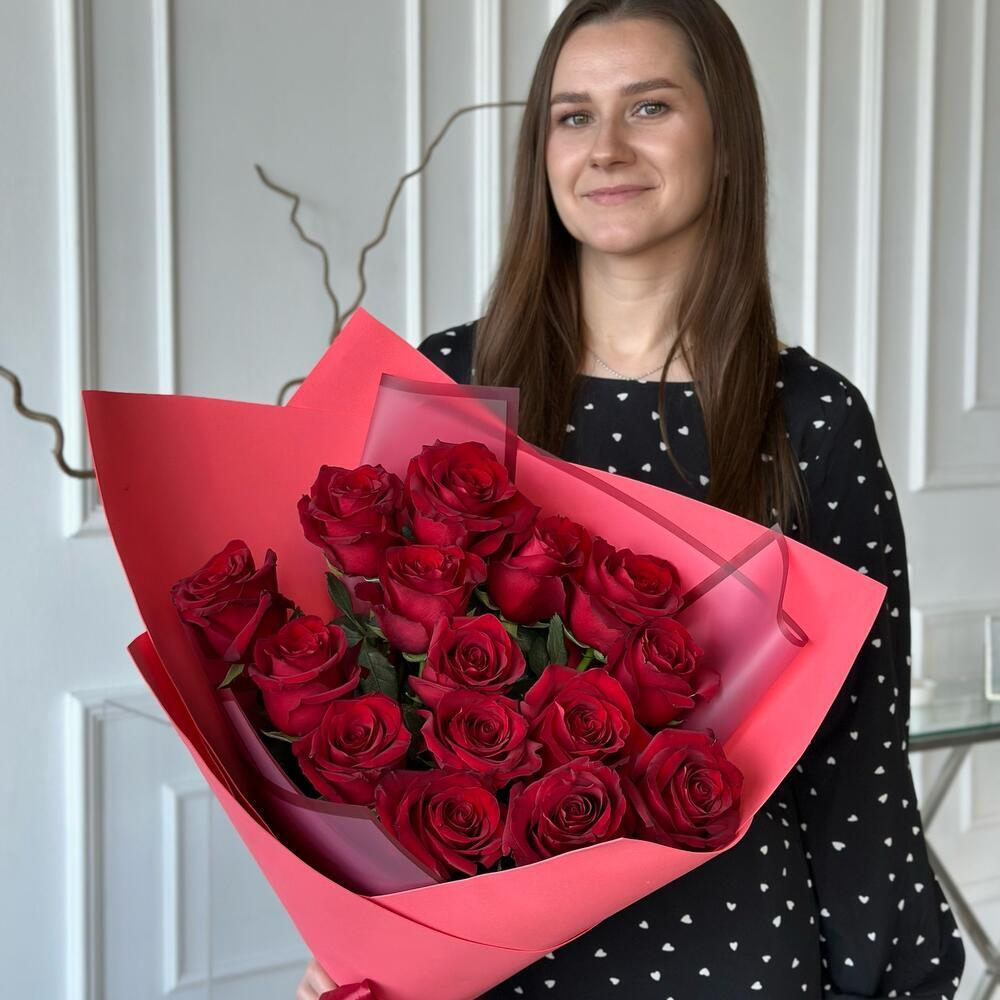 Красные розы