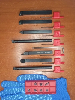 Резцы токарные 10х10 со сменными пластинами / Набор из 7 резцов по металлу