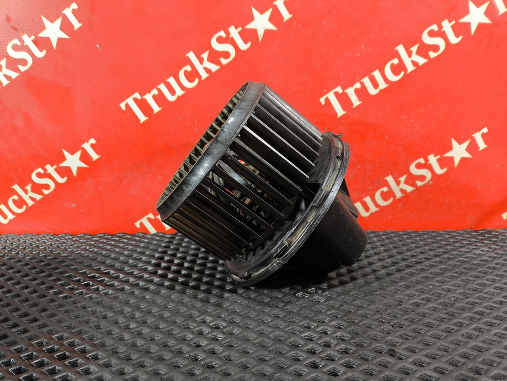 Моторчик отопителя 2020г.