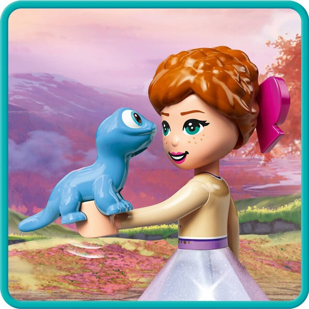 Конструктор LEGO Disney Princess 43198 Двор замка Анны