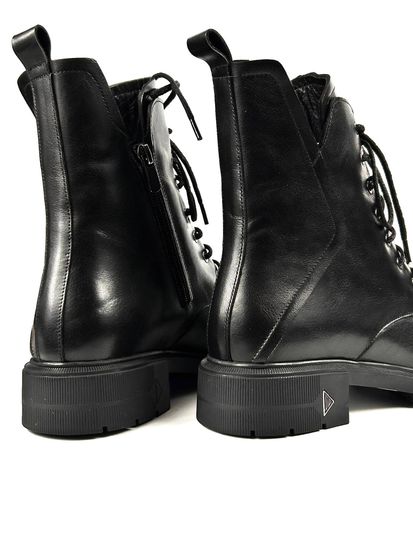 Ботинки женские