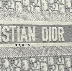 Сумка Dior Book Tote, светло-серый