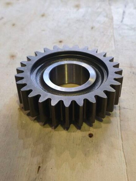 Шестерня заднего хода Z27 вала промежуточного (Shaft-Gear)