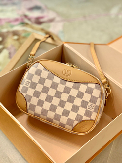 Louis Vuitton Deauville Mini