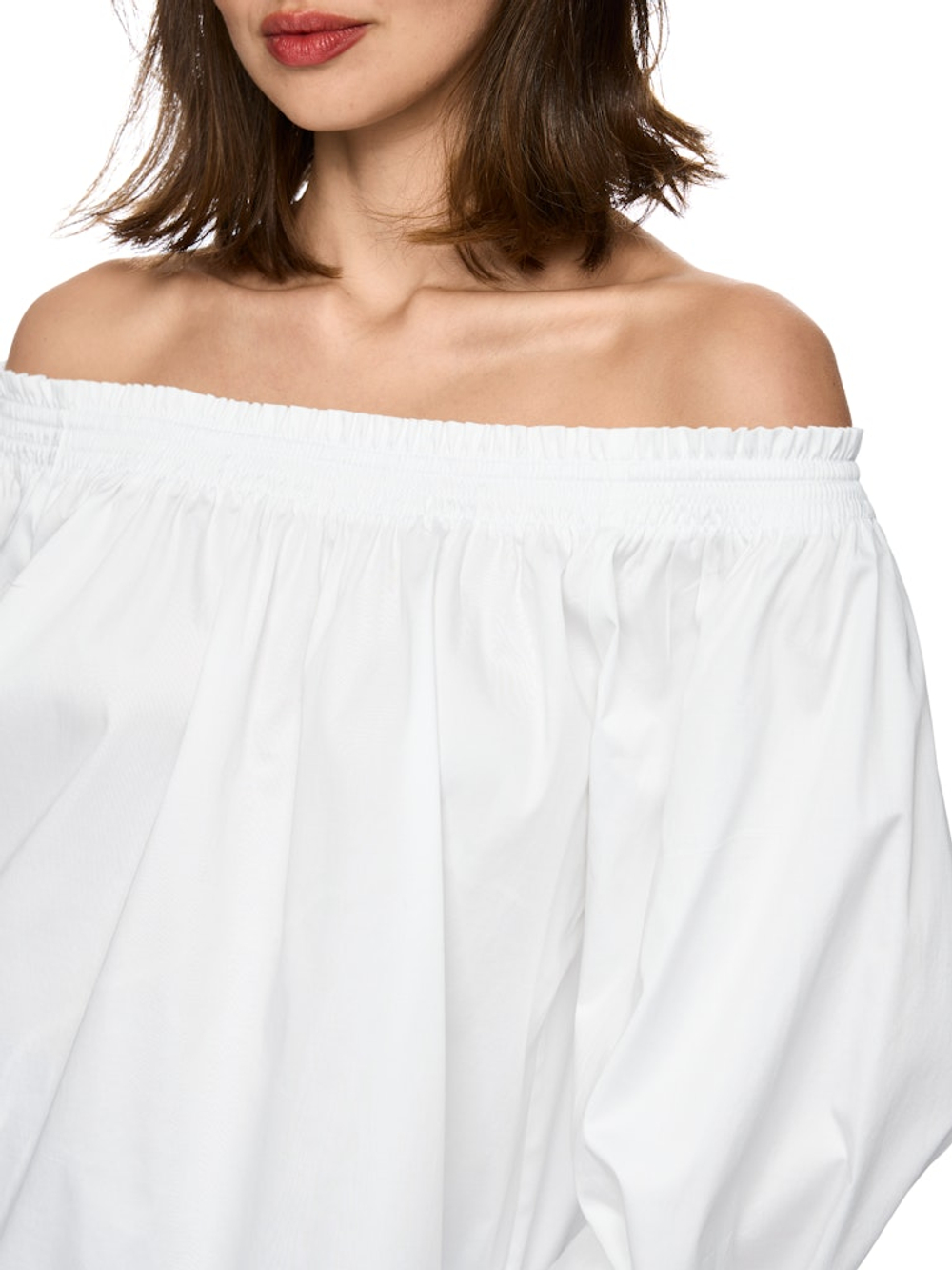 Marc-Cain-Ad_FrühjahrSommer-2026_100_AA-51.08-W05_2