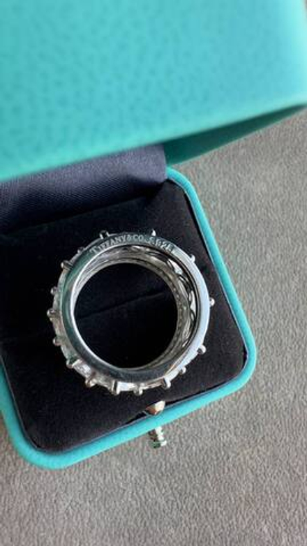 Кольцо Tiffany & Co.