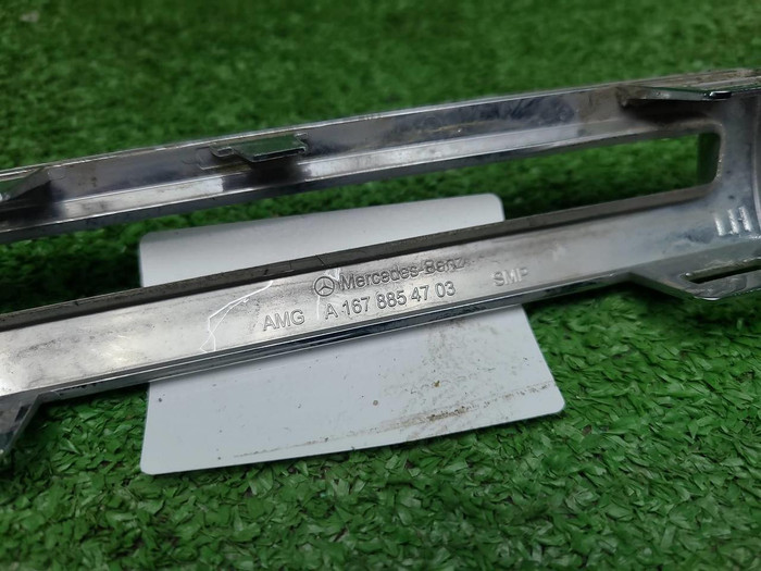 Молдинг решетки LH Mercedes GLE V167 (18-24) AMG