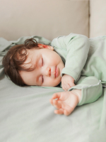 Комбинезон Mjölk Sleep and Play Magic Mint, швы наружу