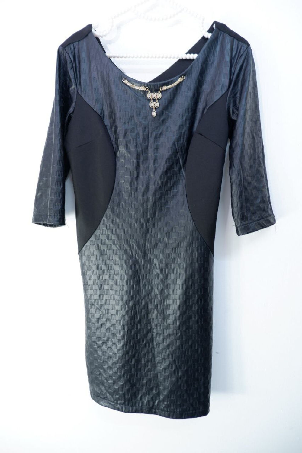 Платье модное 42 размер