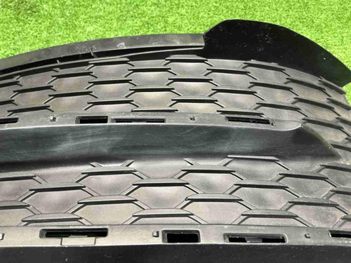 Решетка перед. бампера Mercedes GLS x167 19-24 AMG