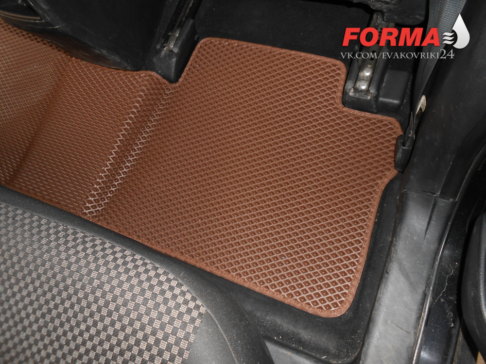 Toyota Corolla 11 поколение E180 (05.2012 - 01.2019)