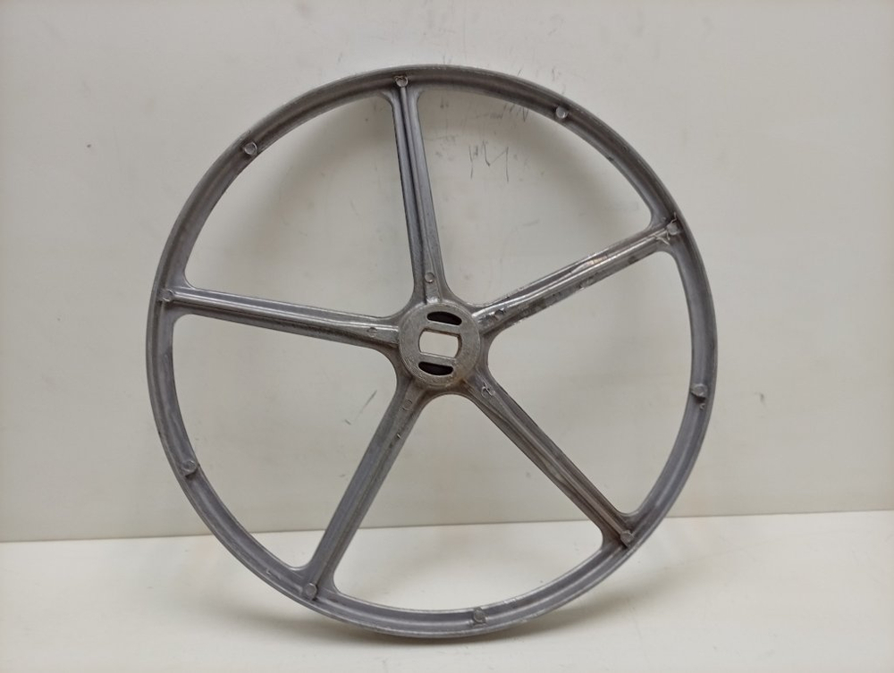 IWSE6125 кт72 Шкив барабана для стиральной машины Indesit 174002344 б/у