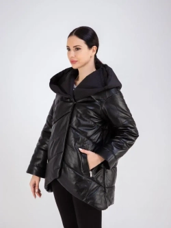 Куртка женская кожаная утепленная оверсайз с капюшоном